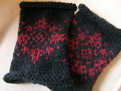 Fair Isle wrist warmers