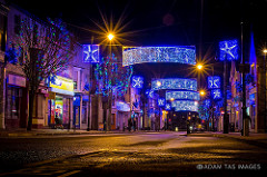 Festive lights in the Flint town centre this year. Santa is coming to town!! #christmas #santaiscoming #adamtas #images #photographer #adamtasimages #flint #flintshire #festive #xmas2015 #nikon #clwyd #cymru
