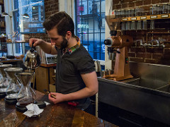 making kone coffee at revolver_coffee-20121130-1.jpg