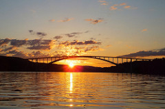 The Sandö Bridge in sunset