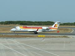 Bombardier (Canadair) CRJ-100