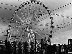 Round Lines - Manchester, UK