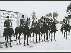 Mount Gambier horsemen, 1914
