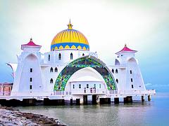 Masjid Selat Melaka/Malacca Straits Mosque