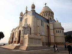 101214 Notre Dame d'Afrique restored | افتتاح كاتدرائية نوتر دام دافريك بعد ترميمها | Notre Dame d'Afrique restaurée