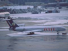 388bl - KMV - Kavkazskie Mineralnye Vody Tupolev 154M; RA-85715@ZRH;29.12.2005