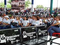 Entrega computadores Puerto Inírida