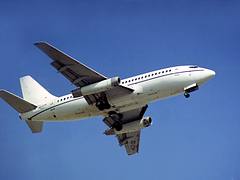 B737-2H7C 3D-ZZM (14187695193) (2) B737-2H7C 3D-ZZM (14187695193) (2)