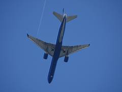 Boeing 757-300 ? United (6190650432) (2)