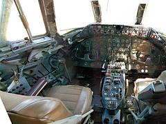 2006-06-03 Vickers Viscount unrestored cockpit 2006-06-03 Vickers Viscount unrestored cockpit