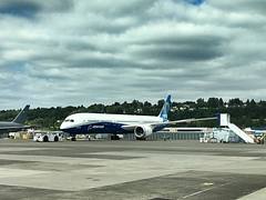 Boeing 787-10 test aircraft (35598123175)
