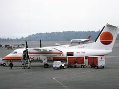 12-10-88 N817PH Seattle (54417261749)