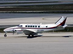 13-3-89 N221BH Miami (53218593347) 13-3-89 N221BH Miami (53218593347)