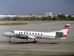 10-10-85 Denver-Stapleton N2671V (52736474050) 10-10-85 Denver-Stapleton N2671V (52736474050)