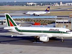 245cl - Alitalia Airbus A319-112; I-BIMA@FRA;09.07.2003