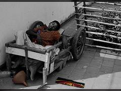 Sleepy street kid, Dili Sleepy street kid, Dili