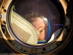 Expedition 27 Landing (201105240024HQ) Expedition 27 Landing (201105240024HQ)