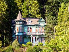 Eugene - Victorian across from train depot Eugene - Victorian across from train depot