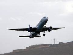 Thomas Cook B757-200 G-JMCG