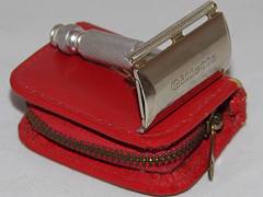 Vintage Gillette Travel Tech Safety Razor, Made In USA, Date Code L-4, Circa 1966