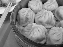 Xiao Chi Guang Chang Yu Yuan