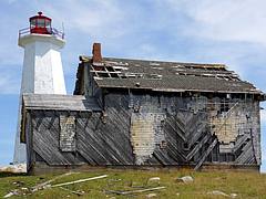 DSC01299 - Cape Roseway Lighthouse & Foghorn Building