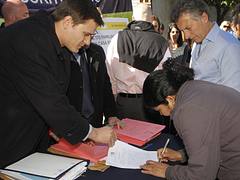 Mauricio Macri entregó 180 escrituras del Barrio INTA