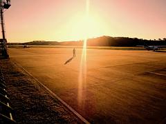Pôr do sol no aeroporto