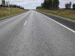 Finland, Kemi Tornio motorway, salt damage in pavement