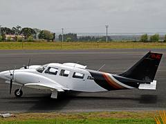 Piper PA34, Kaitaia, October 2007
