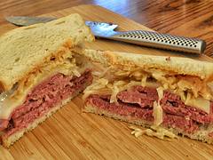 Mmm... reuben