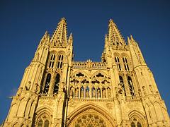 Burgos tiene oro en su catedral (Burgos has gold in its cathedral)